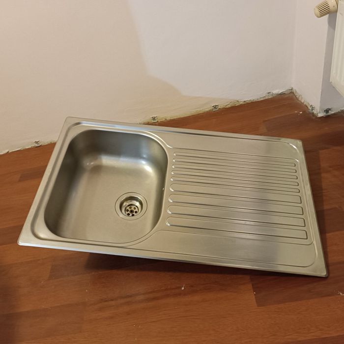 Кухненска мивка от неръждаема стомана