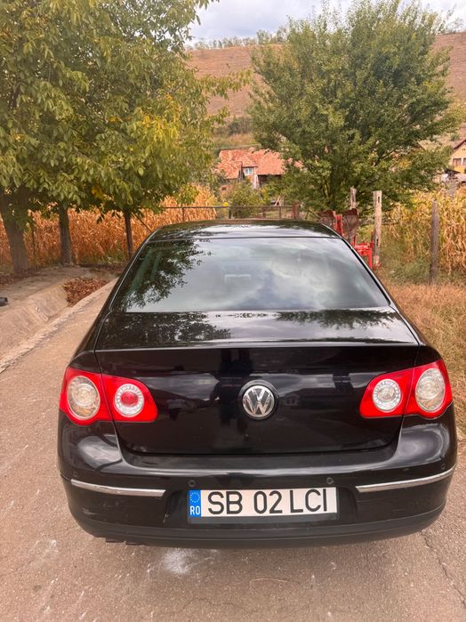 Vând un Passat B6