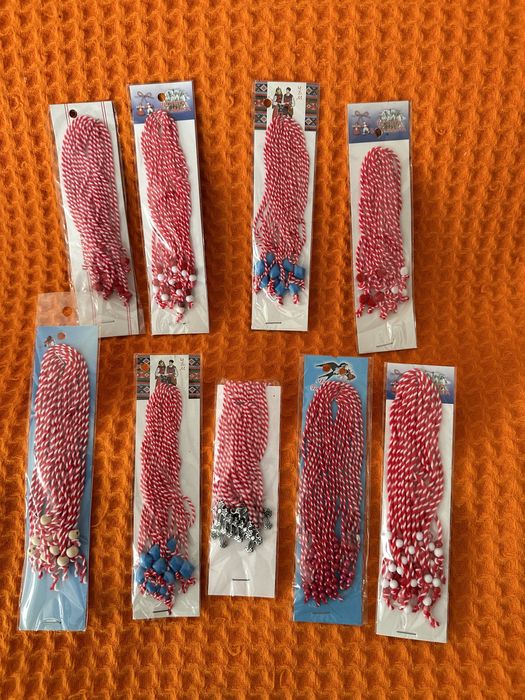 Мартеници - всякакви видиве