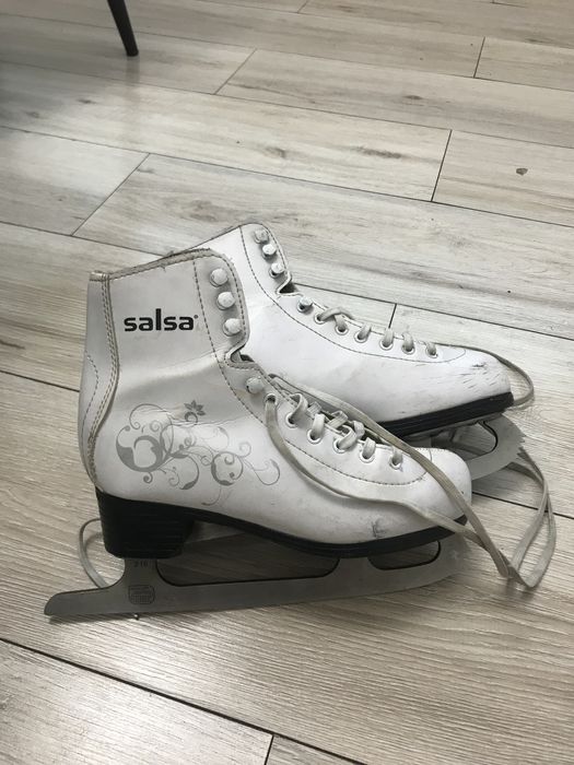 Продам коньки, 34 размер