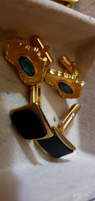 Ръкавели  аксесоари винтидж внос Великобритания с камъни и позлата