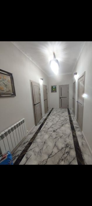 Хива Шахар марказида 3 хонали янги дом ижарага берилади