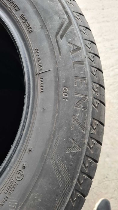 Anvelope 225/65 R17 102H vara Bridgestone Alenza demo