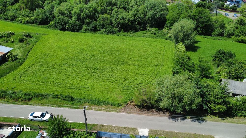 Teren intravilan de vanzare