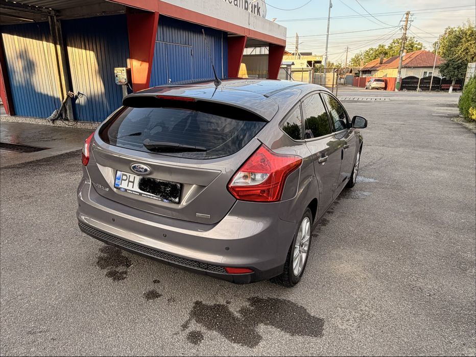 Vand Ford Focus.                            .