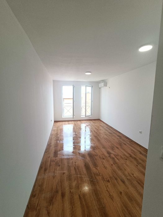 Продава се Едностаен апартамент в Несебър - 32 кв.м за 813 €/кв.м - Снимка #2