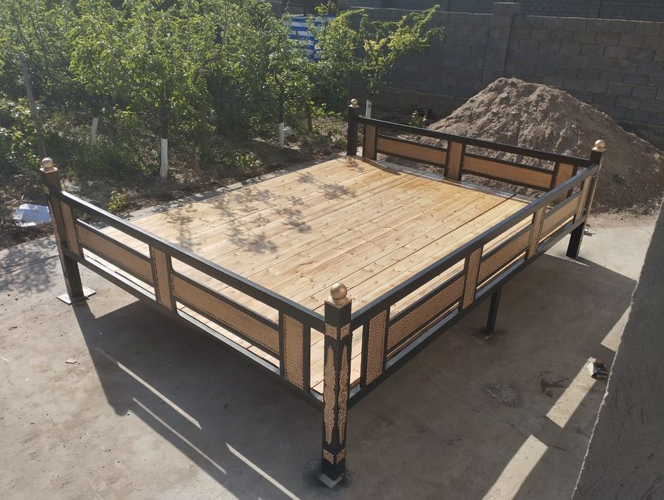 Тапчан сатылады 4/3.10