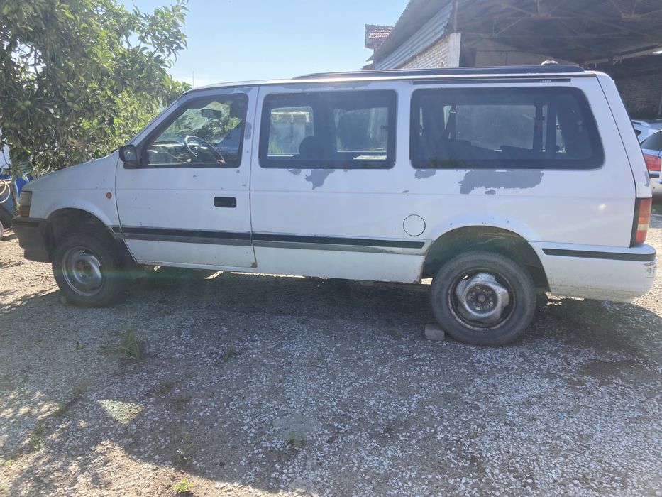 Крайслер вояджер