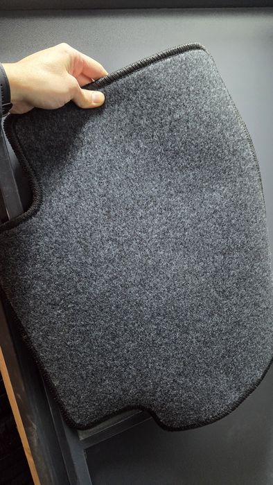 Коврики розовые на hyundai tucson