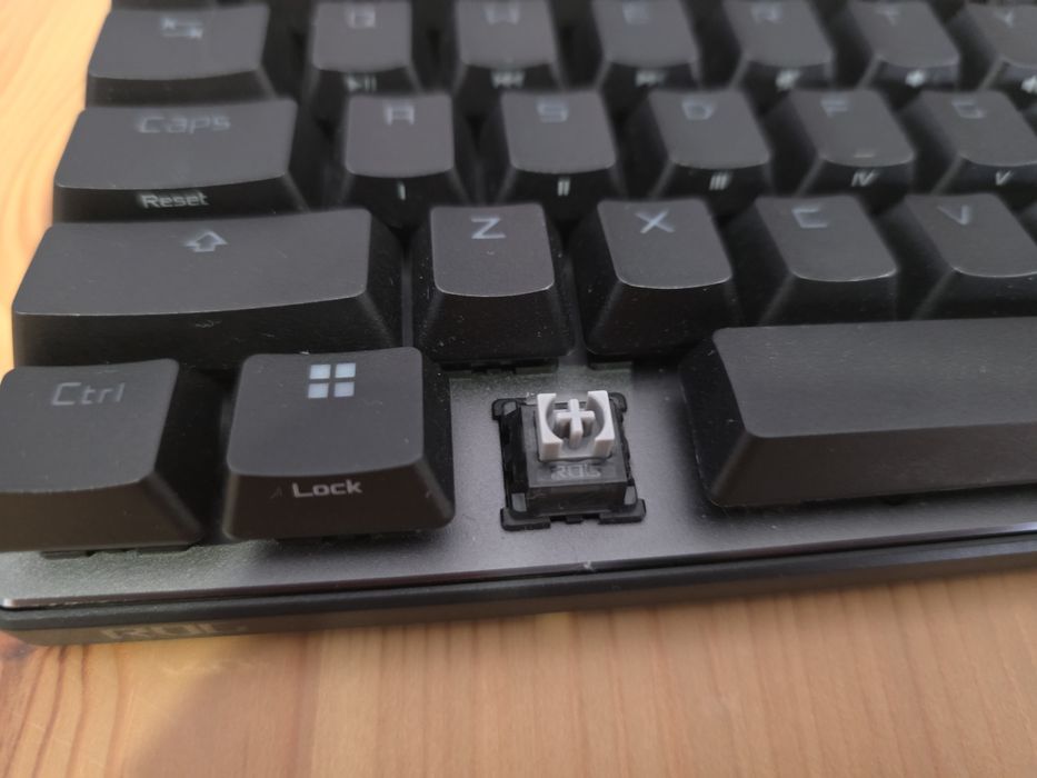 Asus rog falchion ace hfx tastatură de gaming