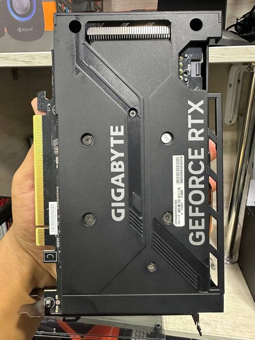 Rtx 3050 8gb rtx 4060 8gb