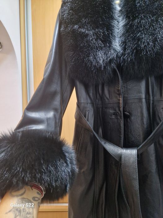 Haina piele naturala moale. Noua,blana naturala ,ocazie