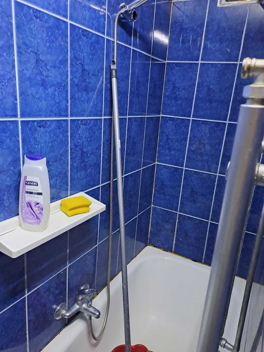 Închiriez garsoniera in Oradea Str. Lapusului 13, parter