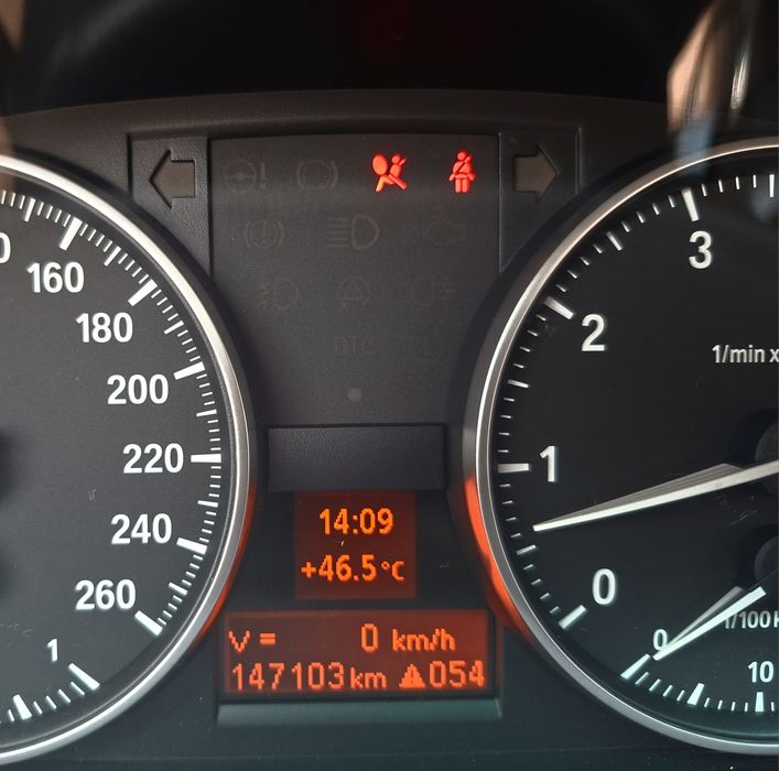 BMW Seria 3 E90 318i – 2.0 Benzină – 143 CP – 2008 – 147.000 km