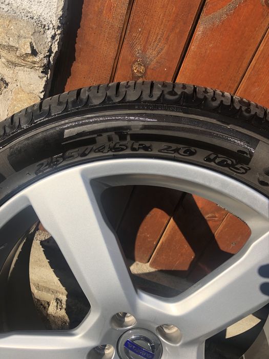 Jante volvo si cauciucuri