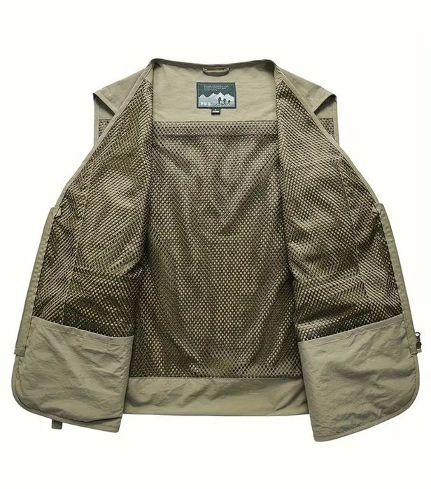 жилет-карго  р.52.