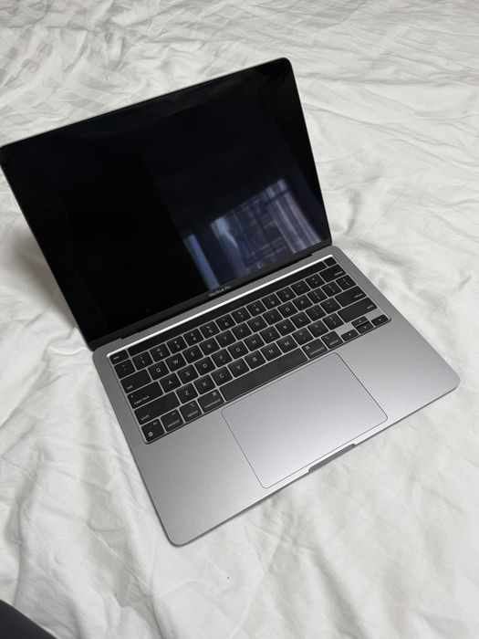 Macbook pro 13 2022