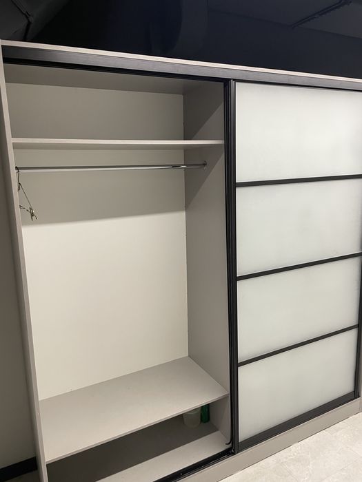 Продам шкаф-купе (самовывоз с разбором)