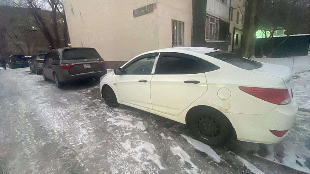 Хюндай соларис. Газ-бензин