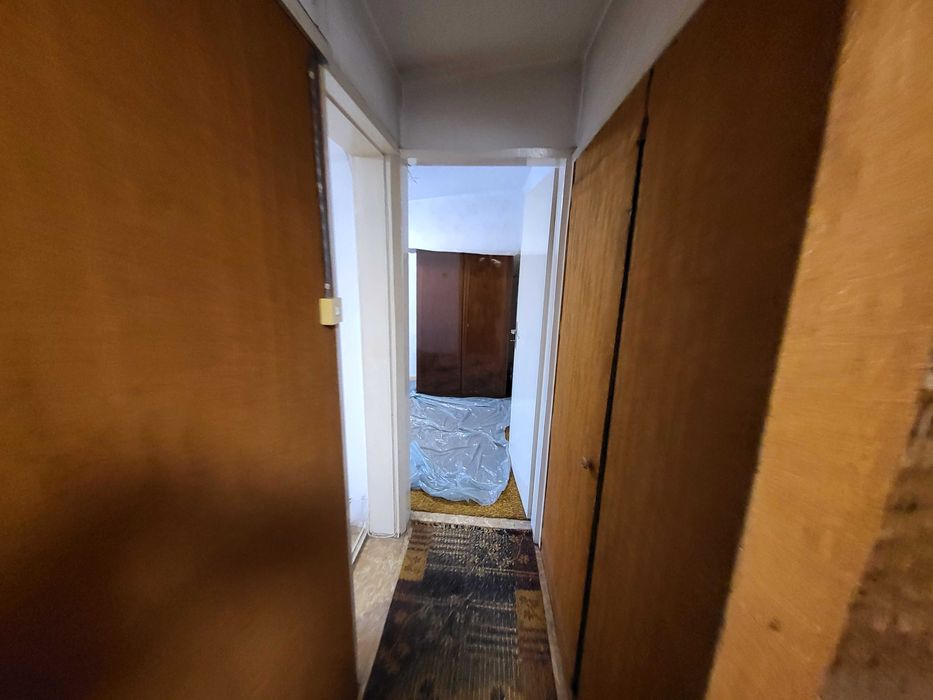 Продава къща в гр.Пещера