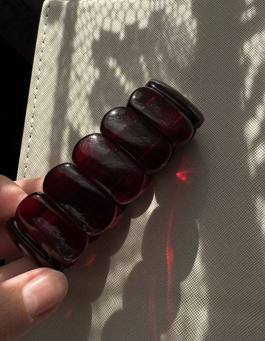 Янтарный браслет