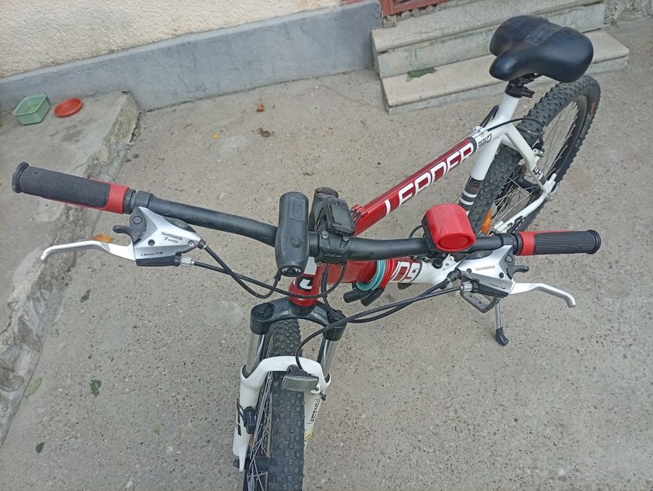 Bicicleta de vânzare