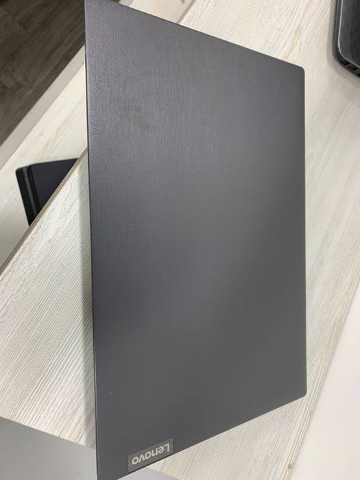 Ноутбук идеал холатда