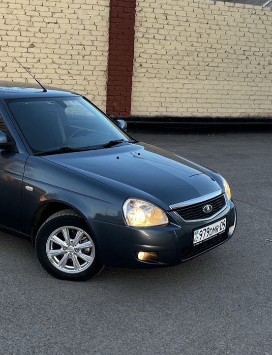 Продам Приору 2 люкс