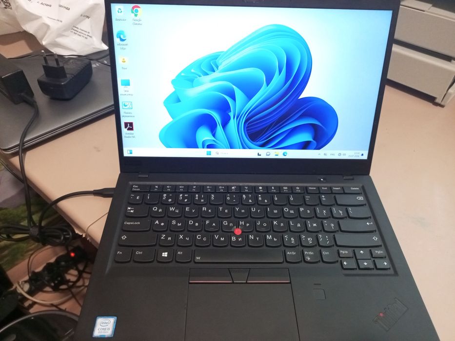 Ноутбук Lenovo think pad x1 carbon
