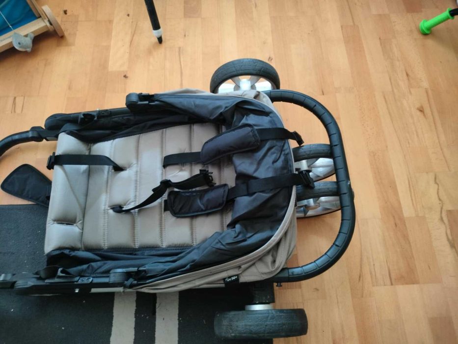 Бебешка количка Baby jogger city mini 2 + Baby jogger седалка