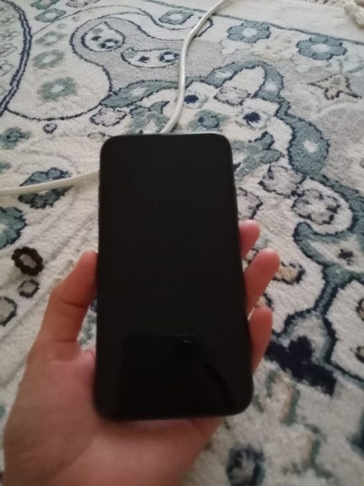 Iphone 11 сатылады