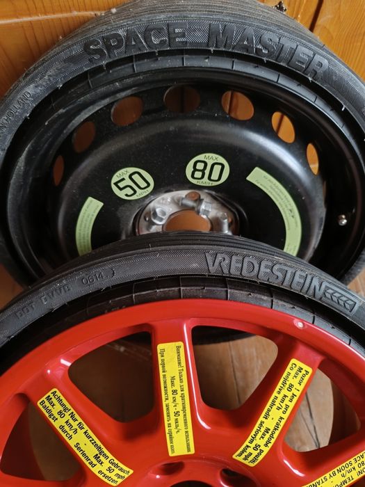 Резервна гума тип патерица