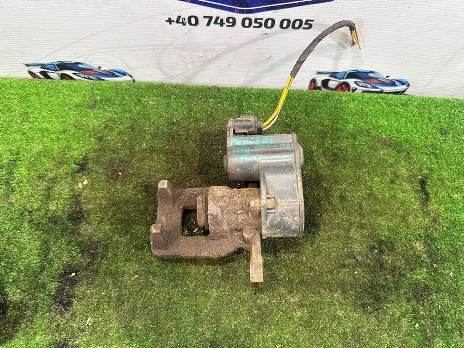 Etrier fata dreapta etrier fata stanga peugeot 308 motor 1.6 diesel 2007-2014