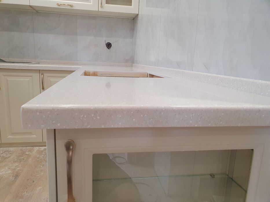 Столешница из искусственный камень