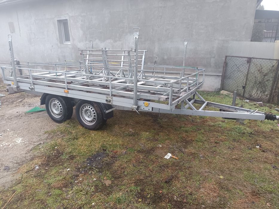 Vând remorcă apicolă