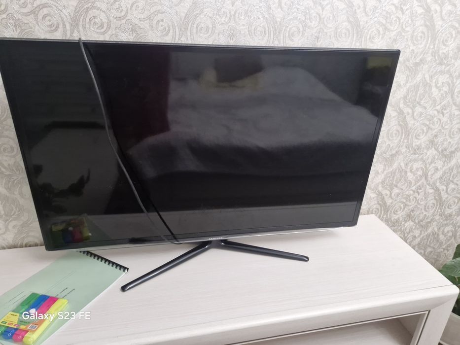 Телевизор  Самсунг