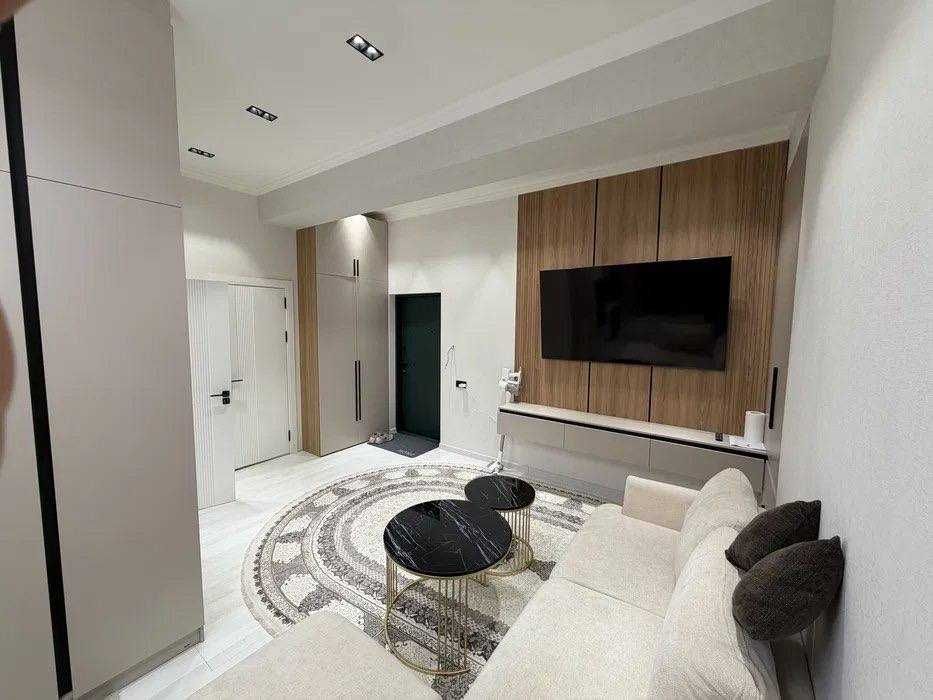 Сдается новая квартира в Ц-1!