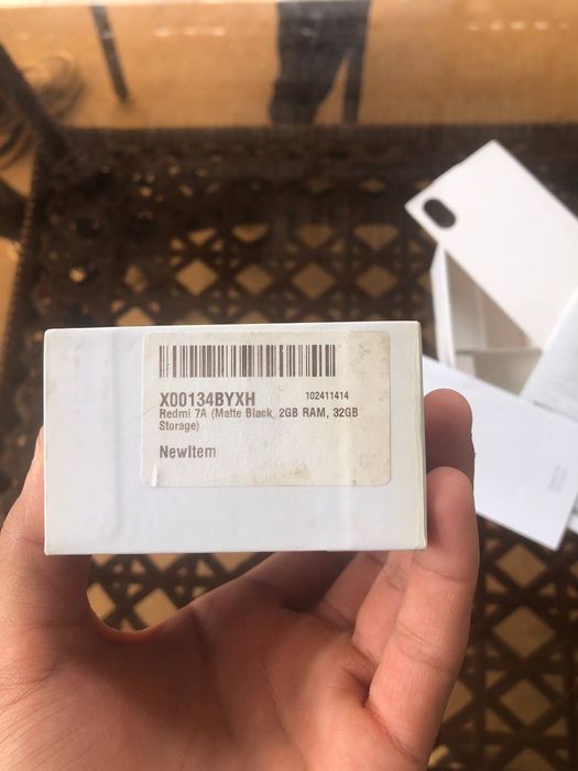 Redmi 7a 2019 yil usta koʻrmagan akuratni ishlatilgan aybi pashti yoqq