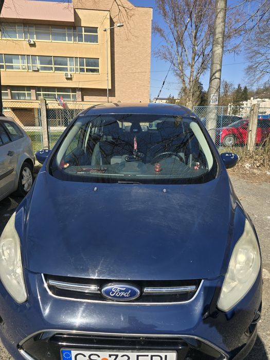 Vând ford c max grande
