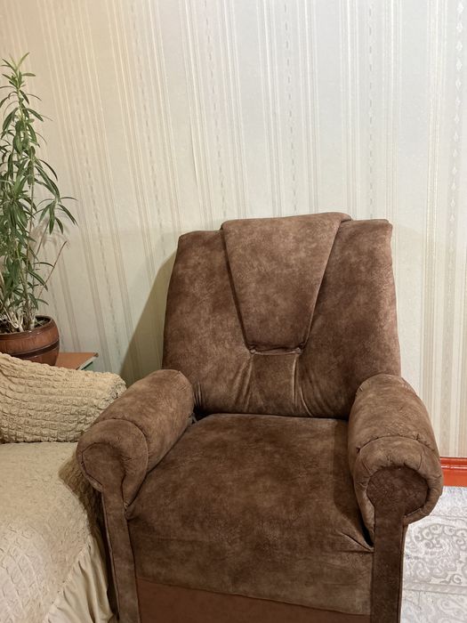 Диван для гостиной