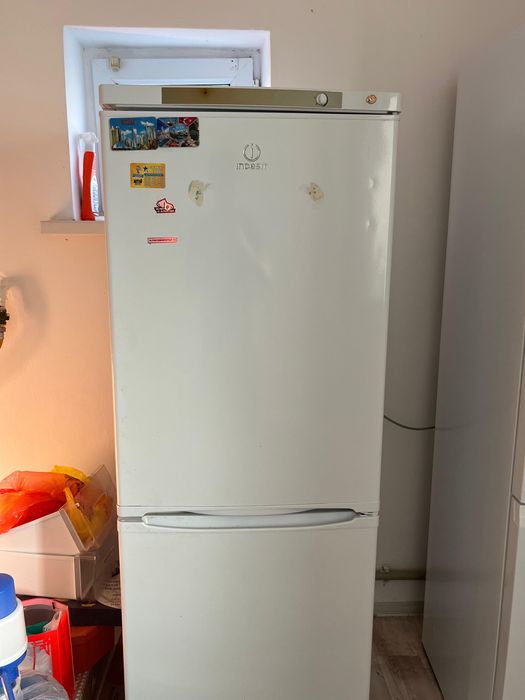 Холодильник, Indesit