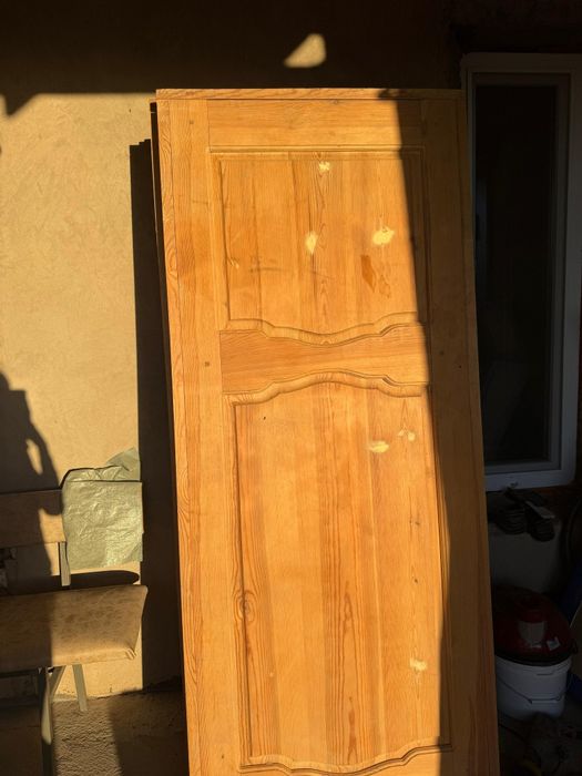 Деревянные двери