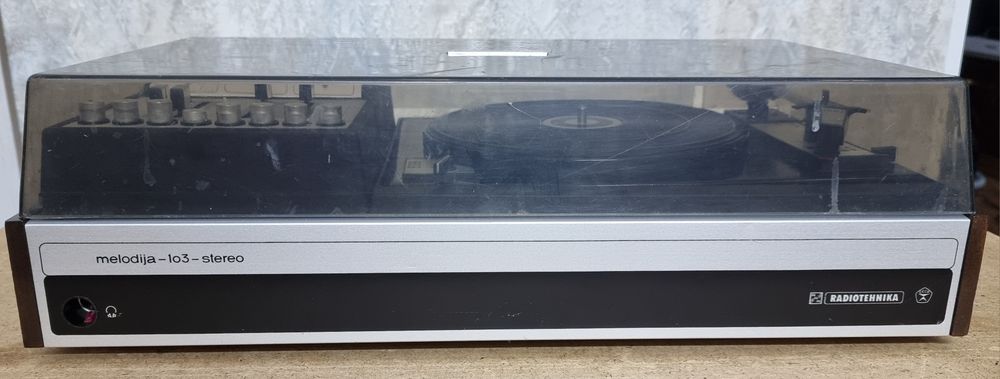 Мелодия-103 Стерео эпохи СССР.