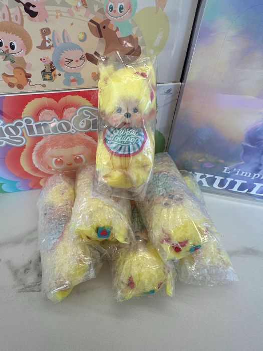 Оригинален Monchhichi Sweet Lollipop – нов, в оригинална опаковка