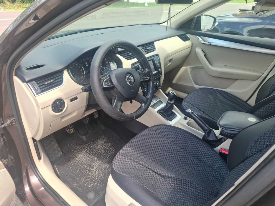 SKODA Octavia 2014 — imagine 4