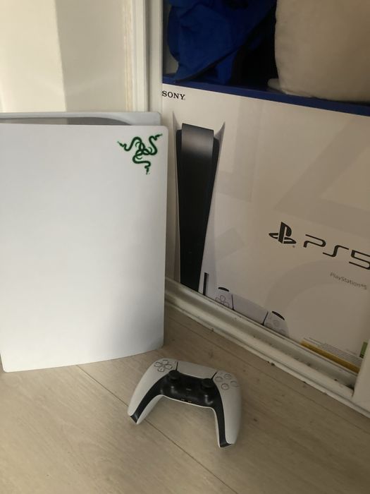 Playstation 5 + игри