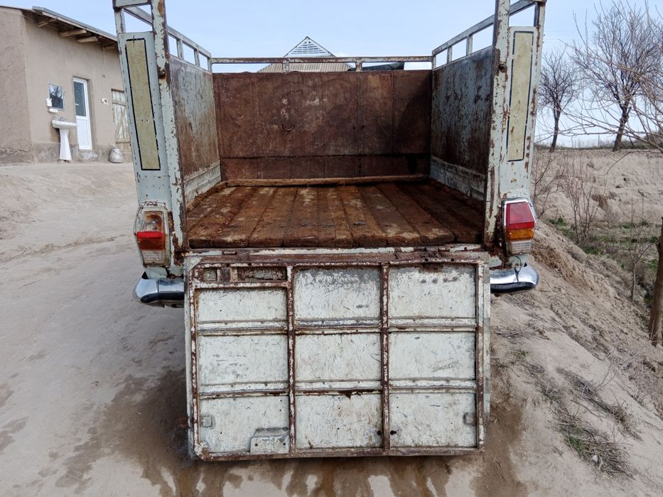 Volga pekap 24 1984 balon yangi zadnimos qiliingan mator qilingan