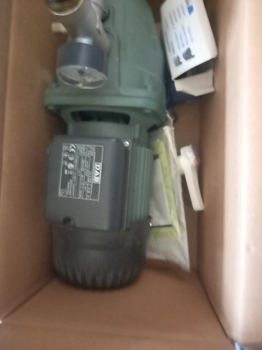 Продам водяной насос