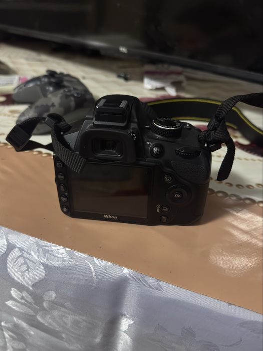 Nikon D3200 + 18-55mm | 6071 cadre | Pachet complet