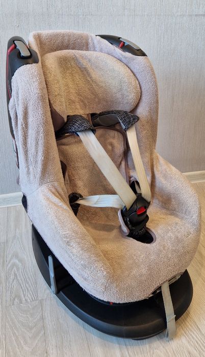 Автокресло Maxi-Cosi Tobi (1)